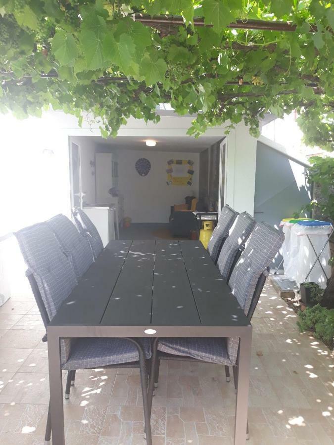 Holiday Home Dioniza Vodnjan Luaran gambar