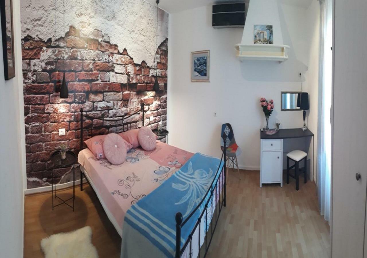 Holiday Home Dioniza Vodnjan Luaran gambar